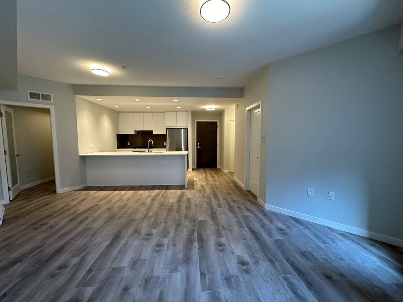 615 Cottonwood Ave - Photo 3 of 22