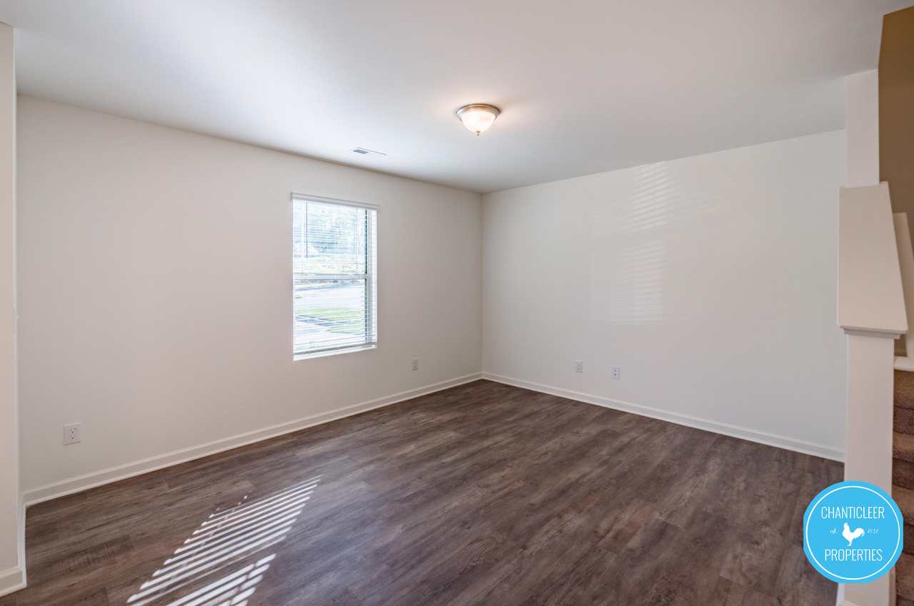 536 Hobkirks Pl #1 - Photo 4 of 25