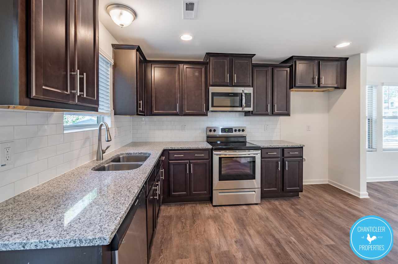 536 Hobkirks Pl #1 - Photo 5 of 25