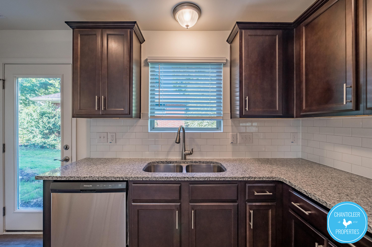 536 Hobkirks Pl #1 - Photo 6 of 25