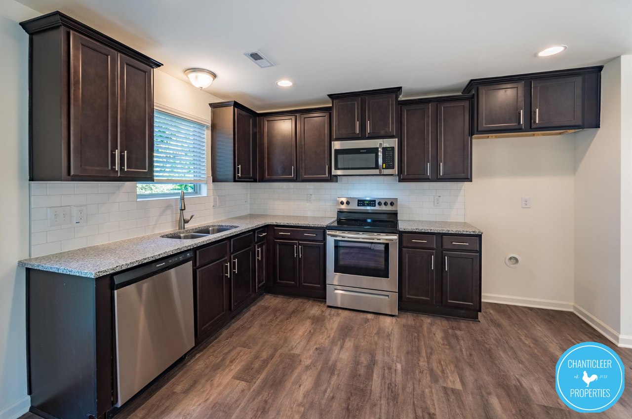 536 Hobkirks Pl #1 - Photo 7 of 25