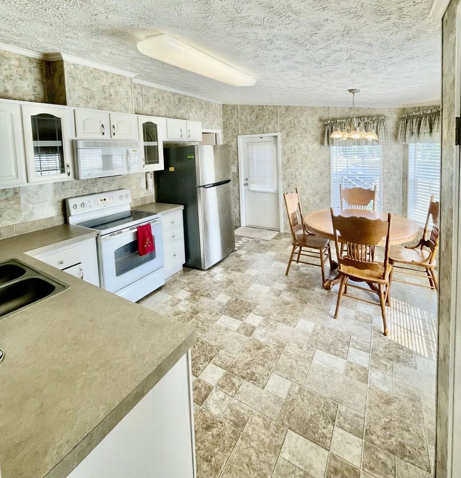19621 N Tamiami Trl #1 - Photo 5 of 22