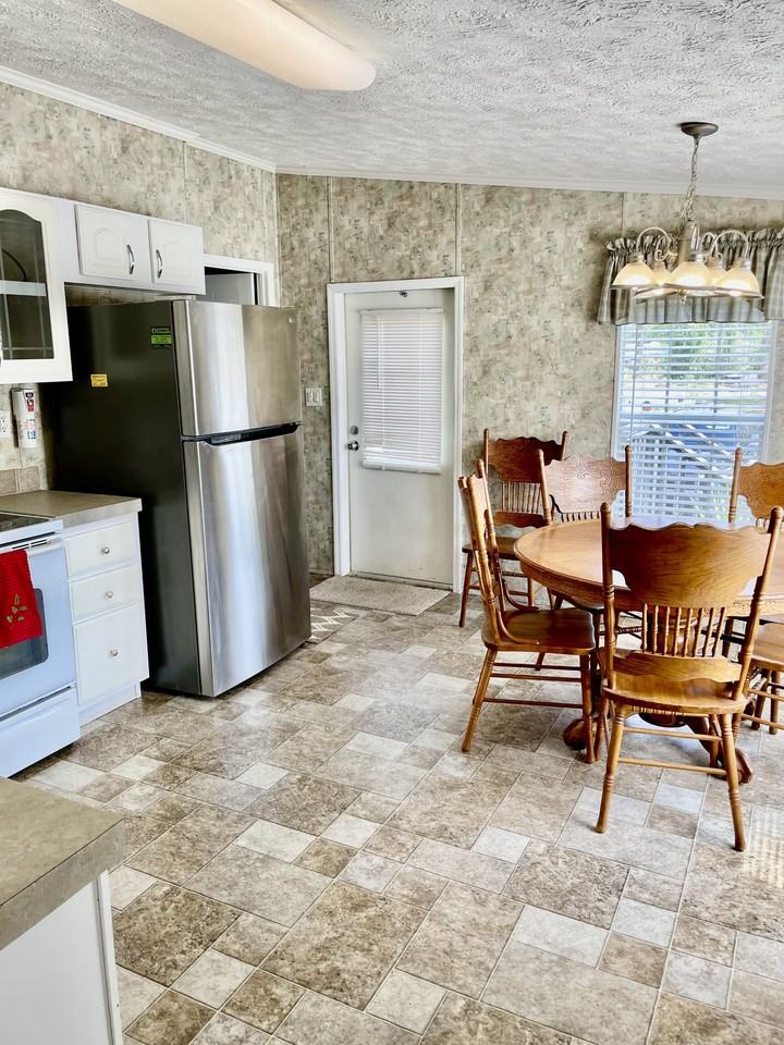 19621 N Tamiami Trl #1 - Photo 6 of 22
