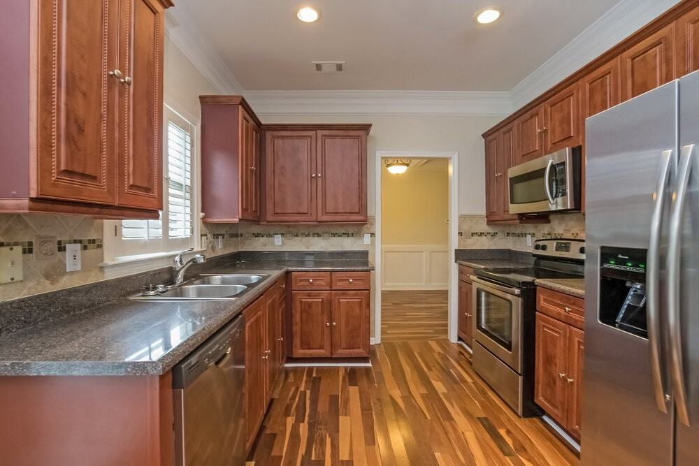 4004 Annandale Main Nw - Photo 6 of 15