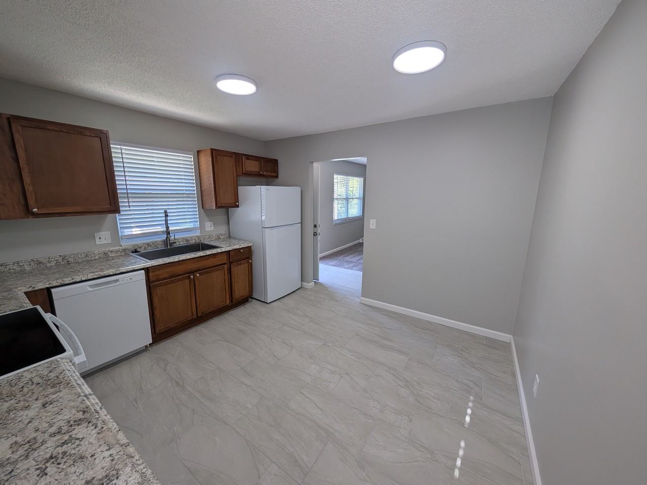 9150 W 78th Ter #9150 - Photo 5 of 13