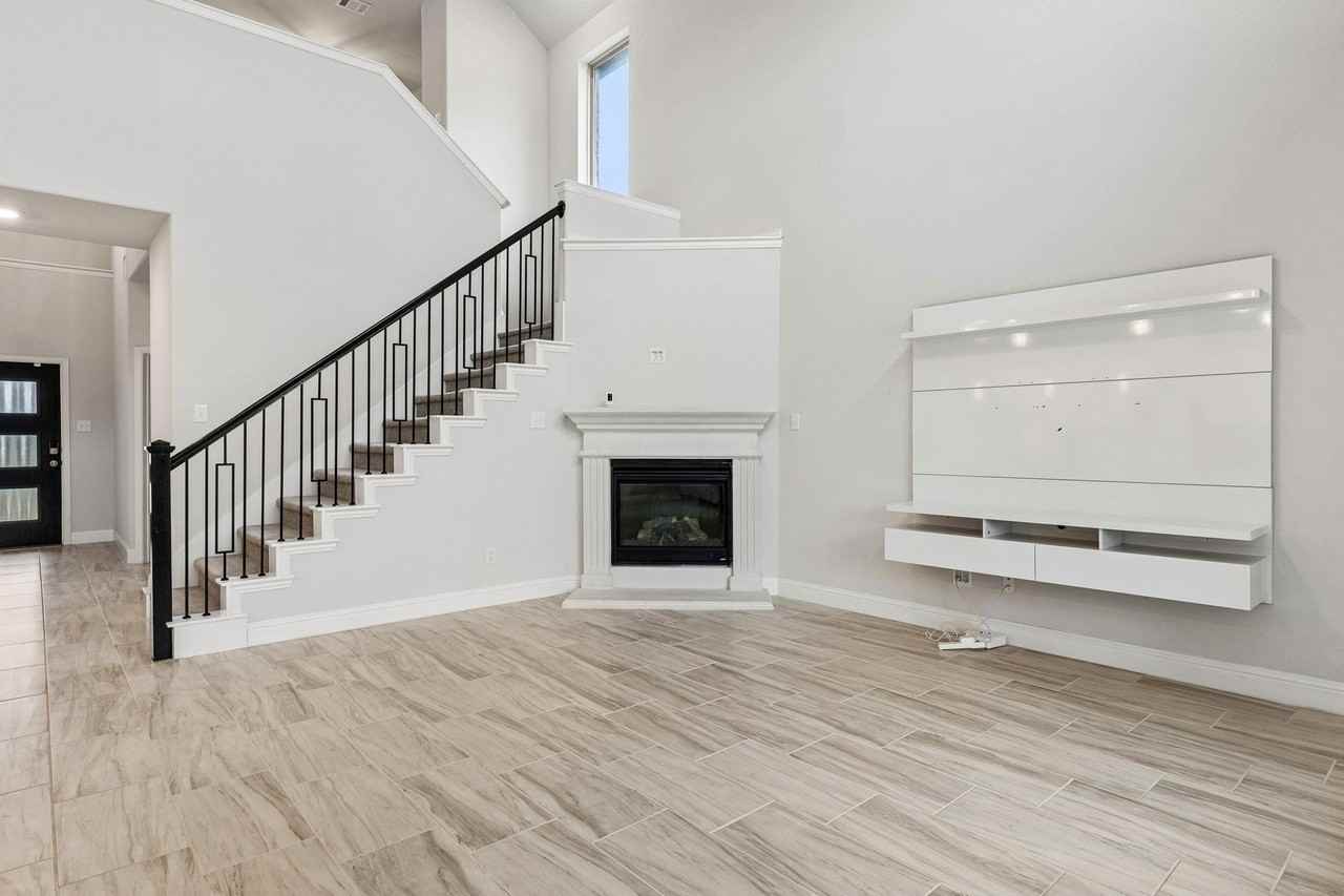 3128 Creek Meadow Dr #1 - Photo 5 of 8