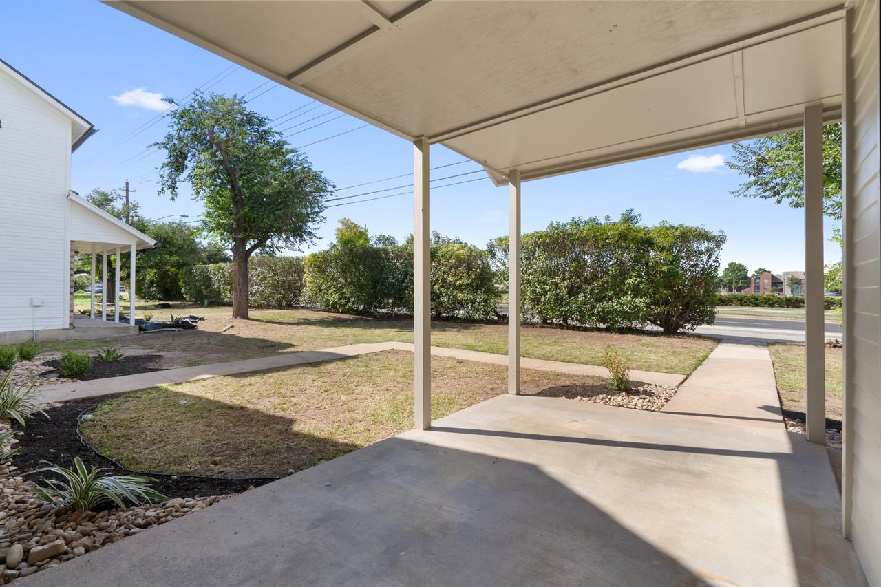 2909 W Slaughter Ln #B - Photo 2 of 50