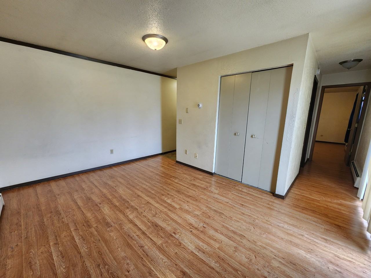 101 16th Ave Nw #1 - Photo 4 of 10