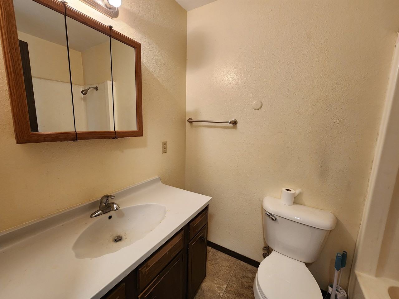 101 16th Ave Nw #1 - Photo 6 of 10