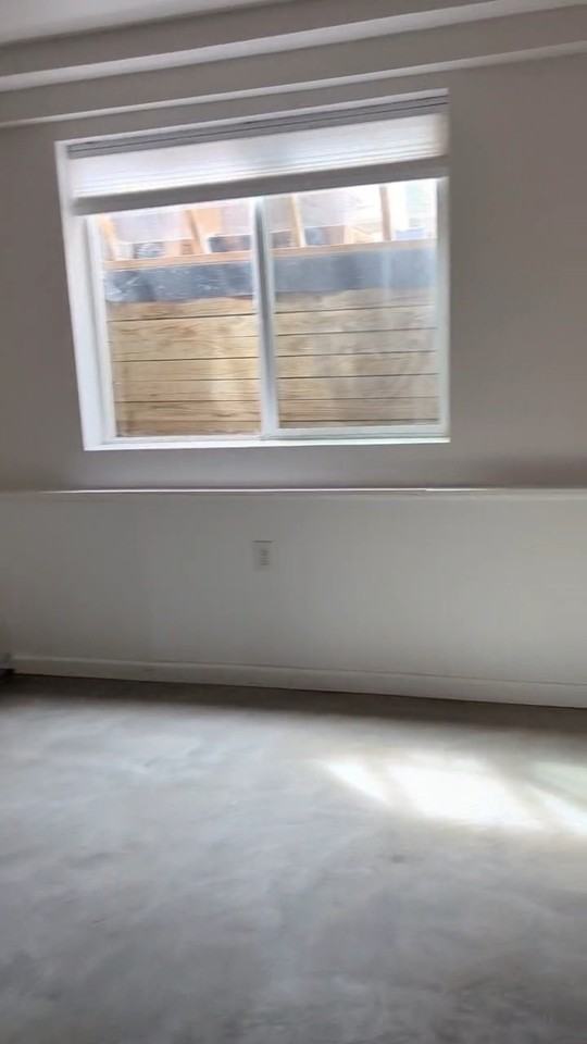 2515 BROADWAY - B2 #2 - Photo 3 of 9