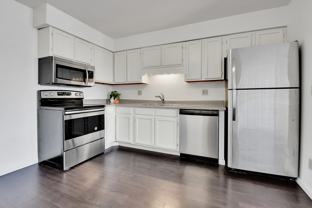 472 S Gilbert St #472C - Photo 1 of 1