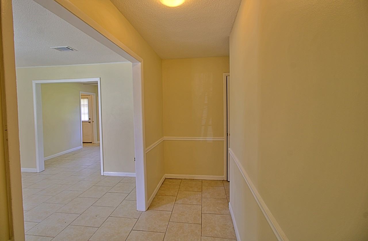 1040 Charles C Frasier Blvd #1 - Photo 3 of 20