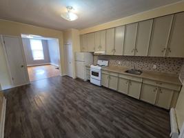 featured image of 23 Paddock St #1