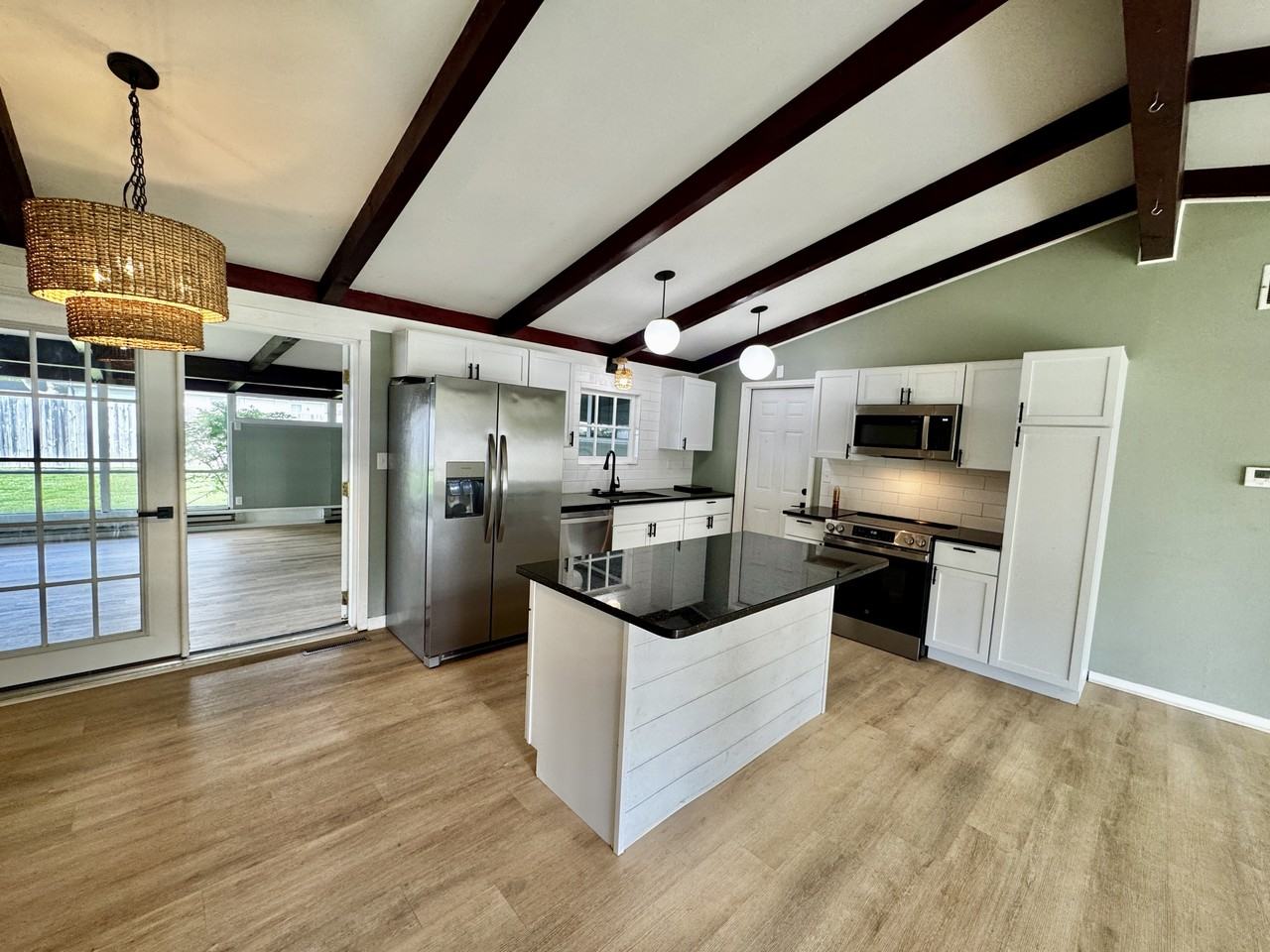 2515 Douglas Ave #1 - Photo 2 of 9