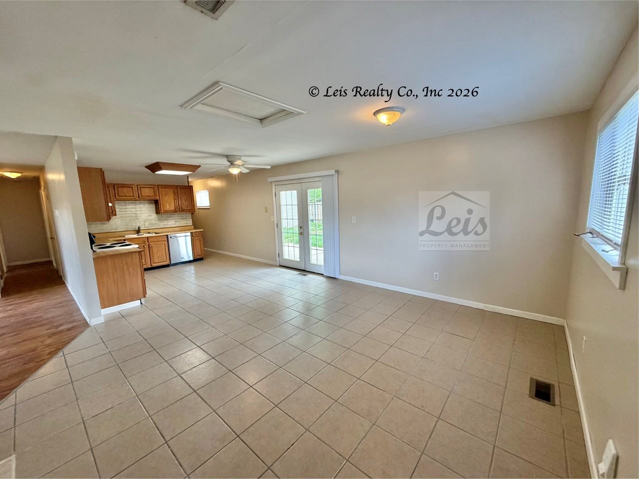 1187 Salem Ct #1 - Photo 3 of 20