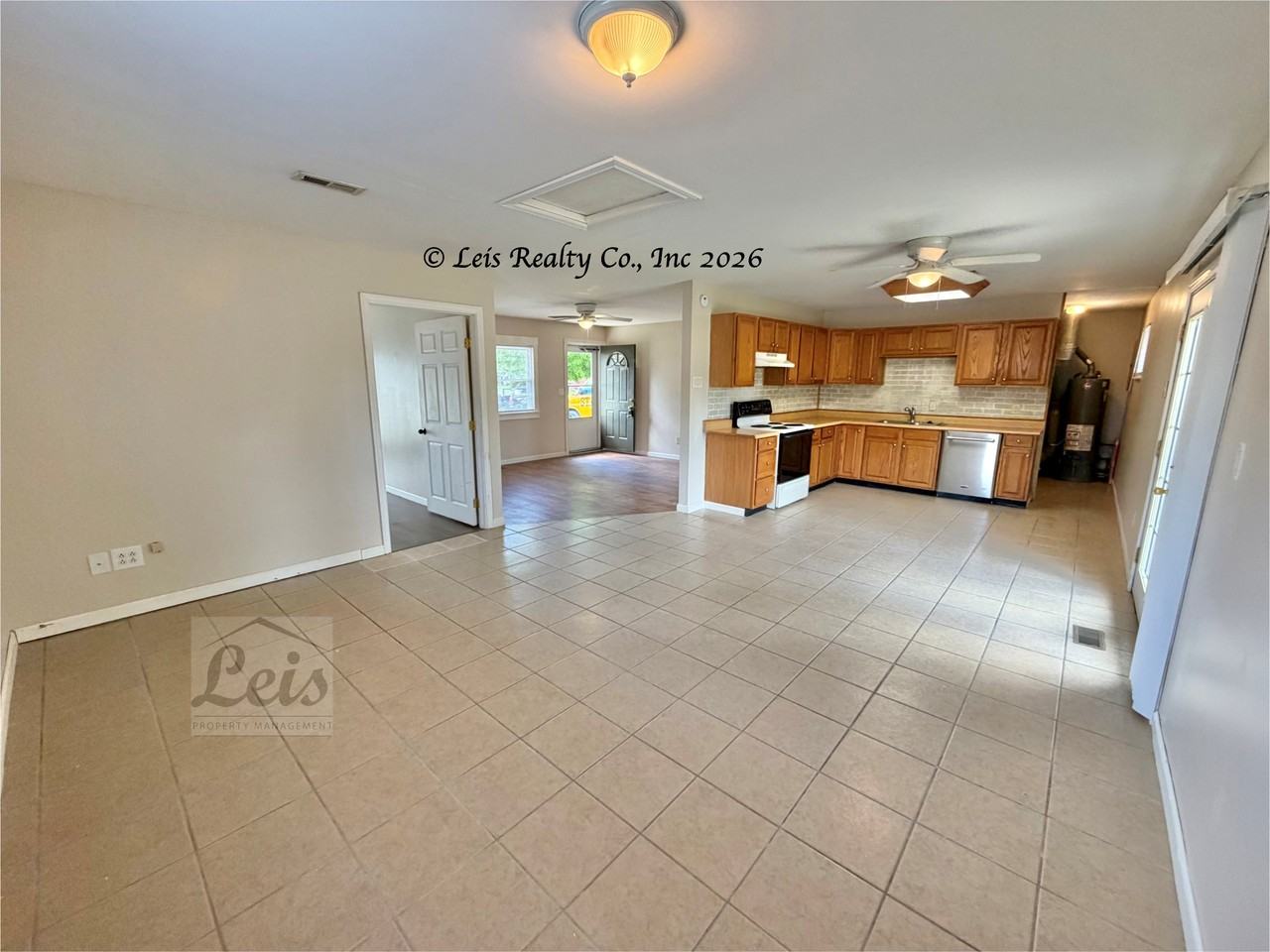 1187 Salem Ct #1 - Photo 4 of 20