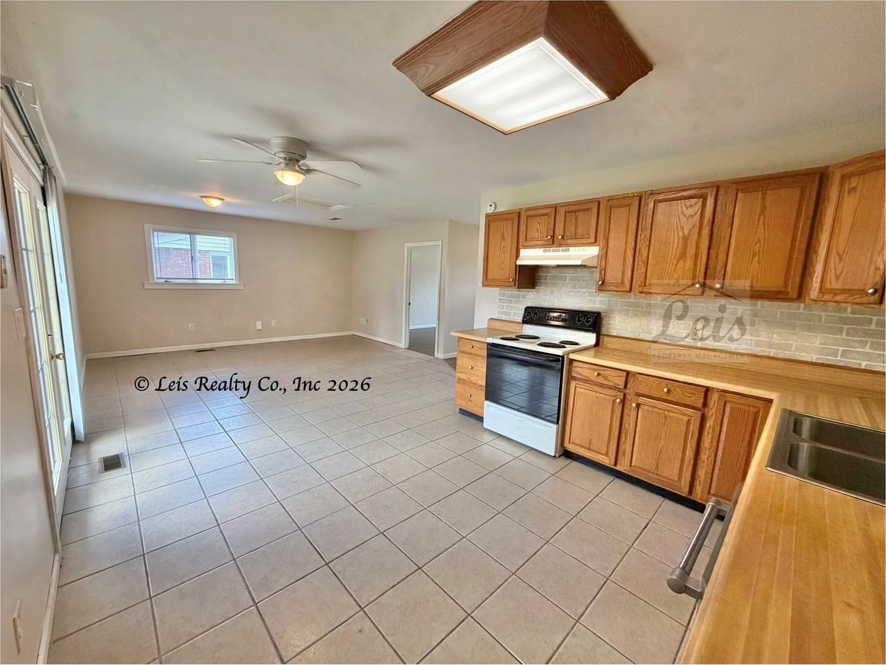 1187 Salem Ct #1 - Photo 5 of 20