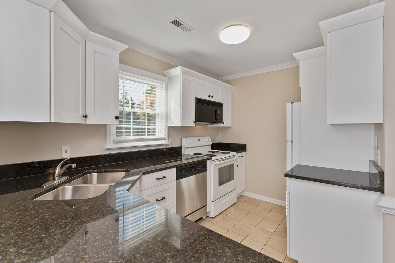 103 Turnbridge Ln #1 - Photo 3 of 11