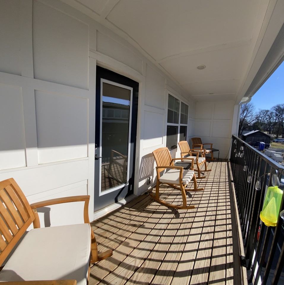 105 Duke St #6 - Photo 5 of 12
