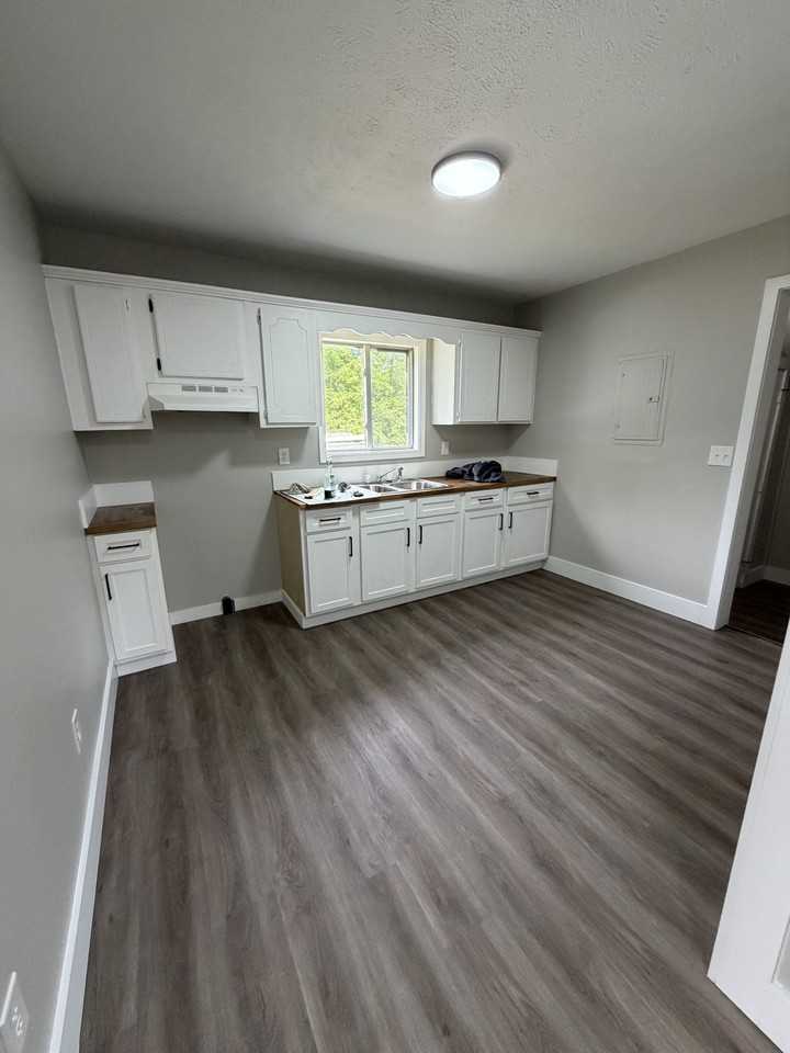 3757 Buena Vista Rd #1 - Photo 3 of 6
