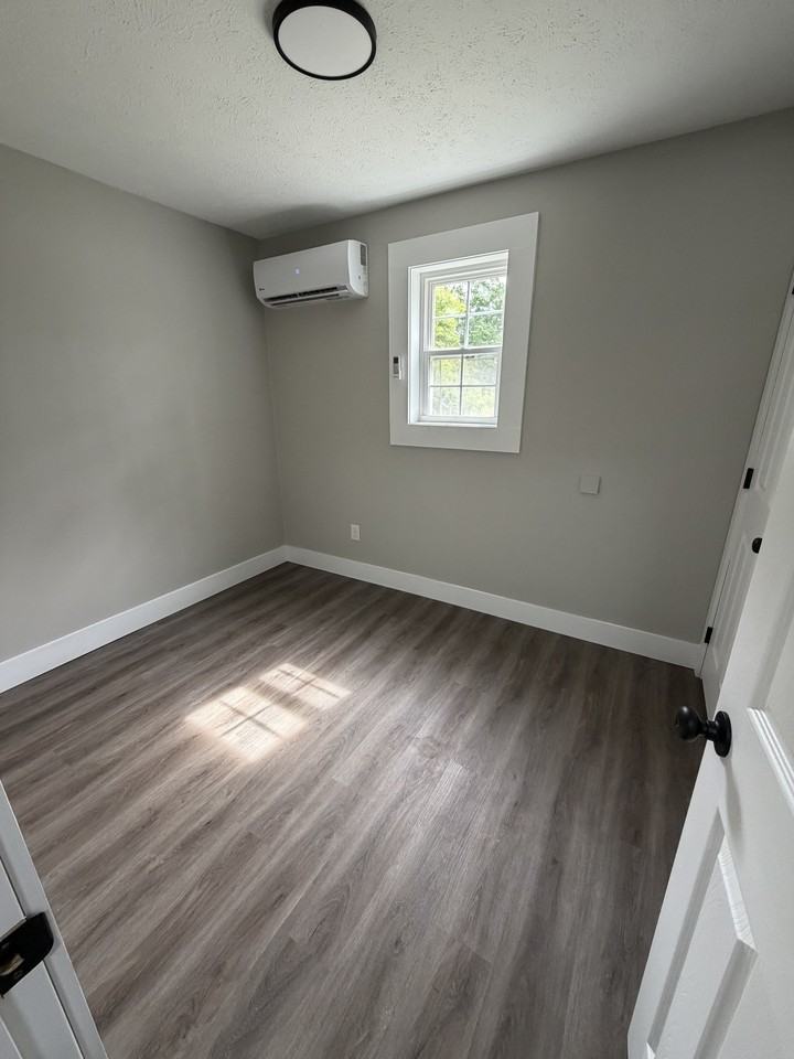 3757 Buena Vista Rd #1 - Photo 4 of 6