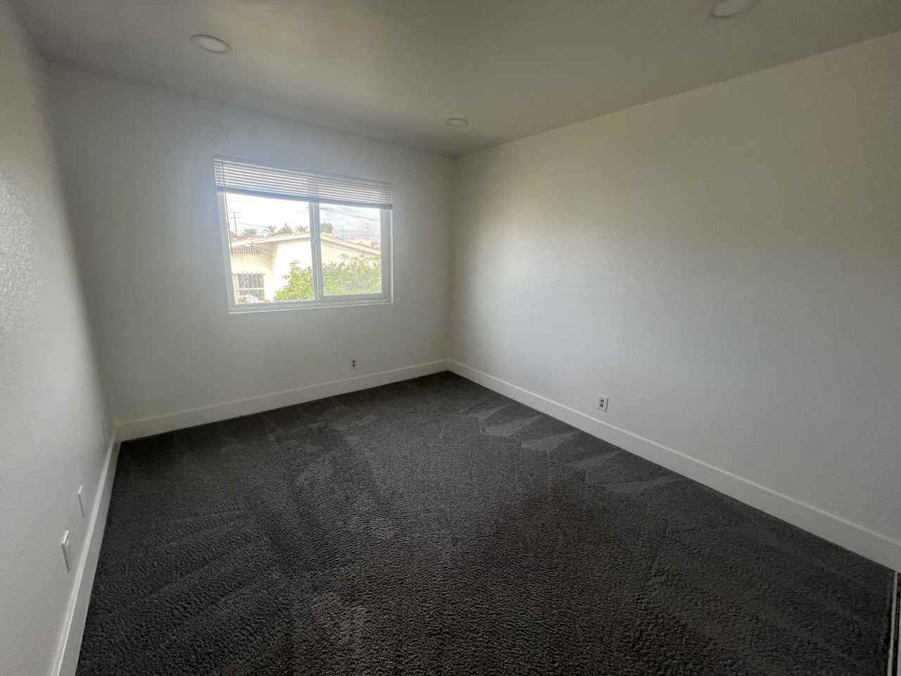 3965 Logan Ave #3 - Photo 5 of 9