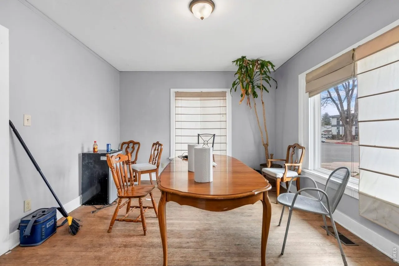 120 Garfield St #1 - Photo 3 of 17