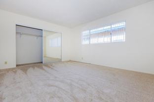 3910 Emerald St - Photo 1 of 1