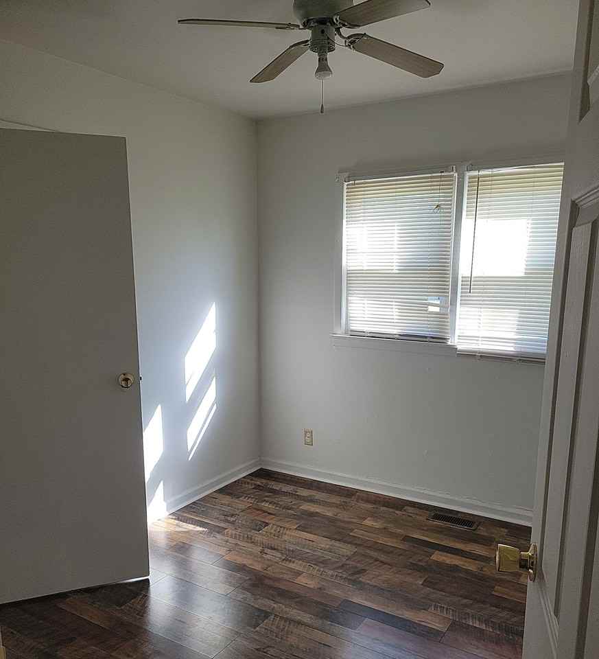 4206 Saint Francis Ln #1 - Photo 7 of 11