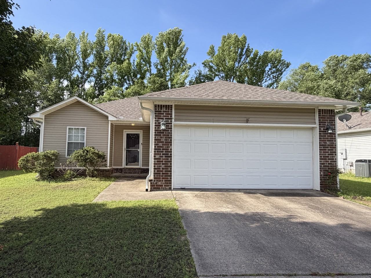 21 Weatherwood #1 - Photo 3 of 43