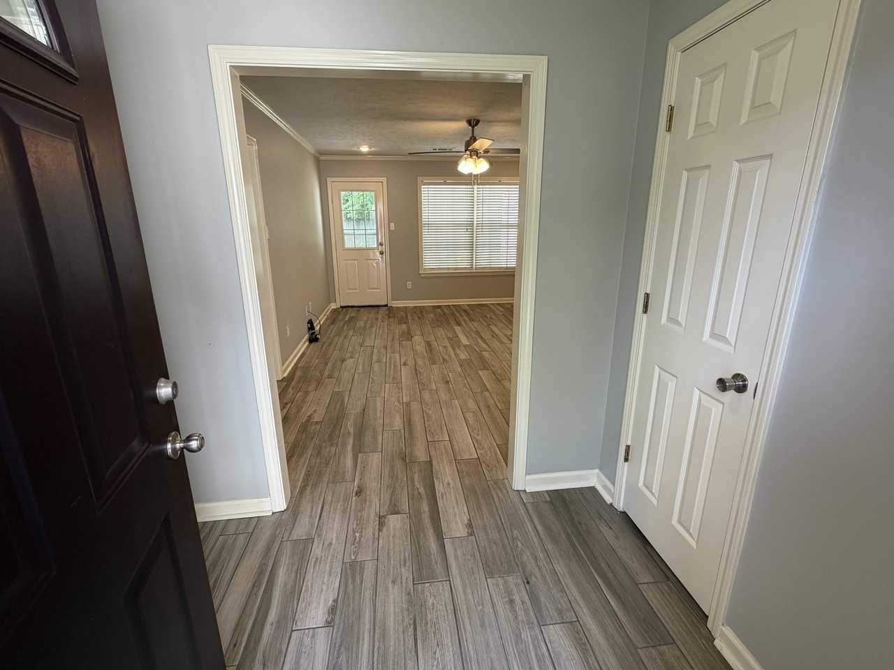 21 Weatherwood #1 - Photo 5 of 43