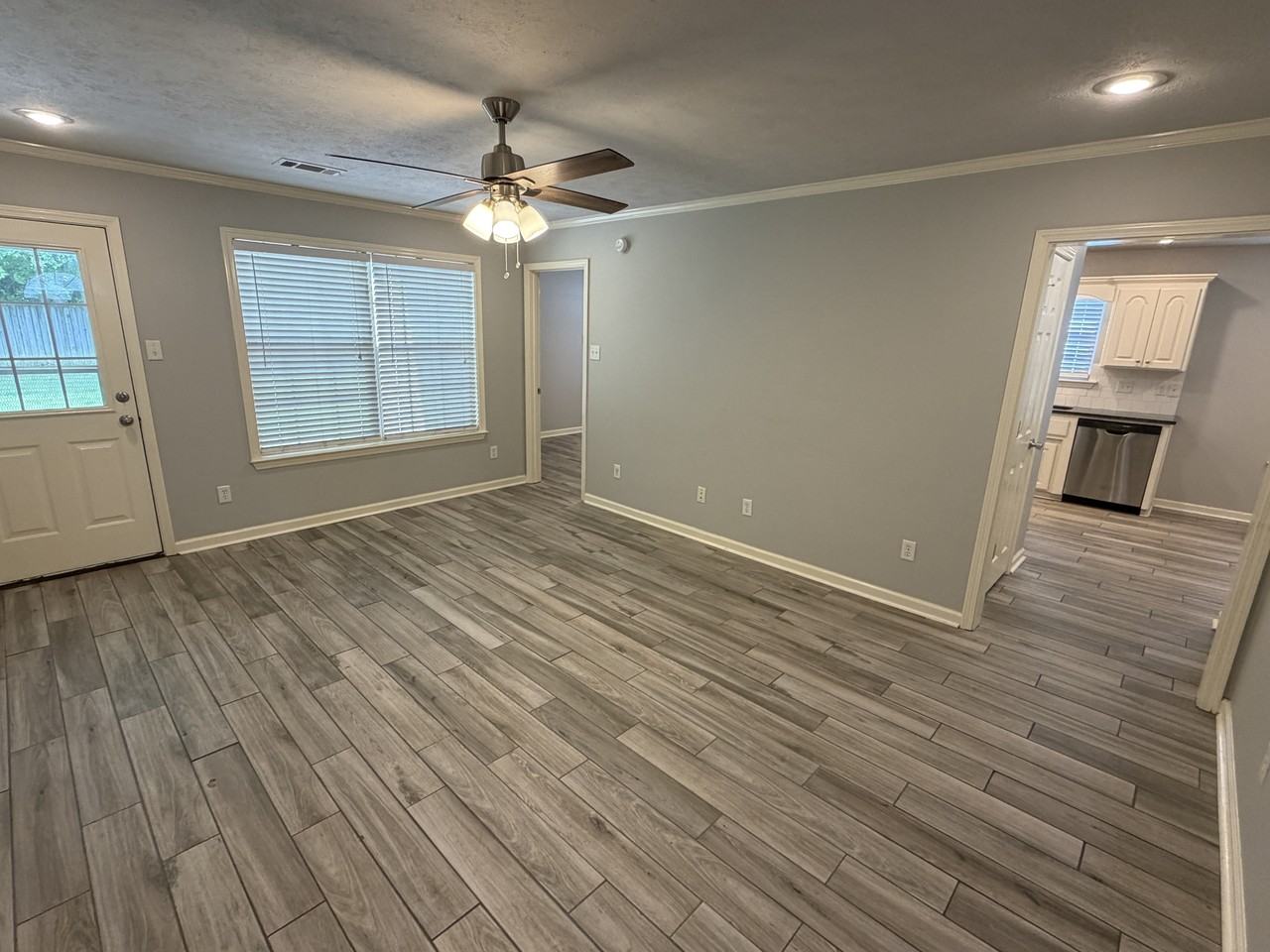 21 Weatherwood #1 - Photo 7 of 43