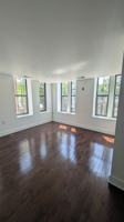 featured image of 720 Monmouth St