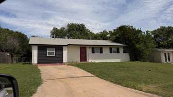 featured image of 2815 Nw Lincoln Ave #1