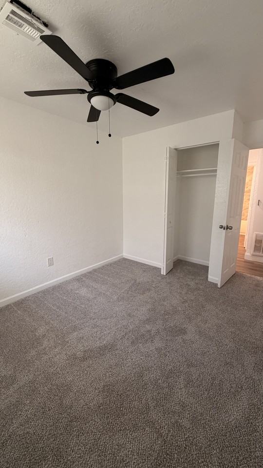 2815 Nw Lincoln Ave #1 - Photo 5 of 11