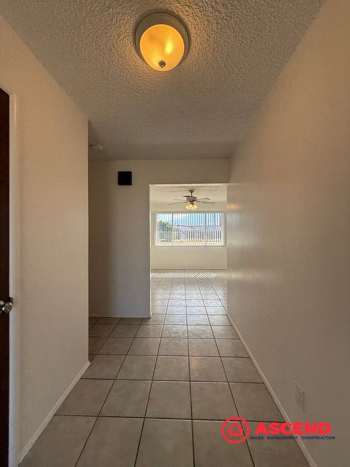 25476 Barbara St - Photo 3 of 25