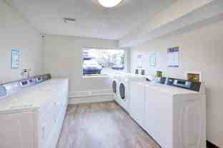 425 S Galena Way - Photo 1 of 1