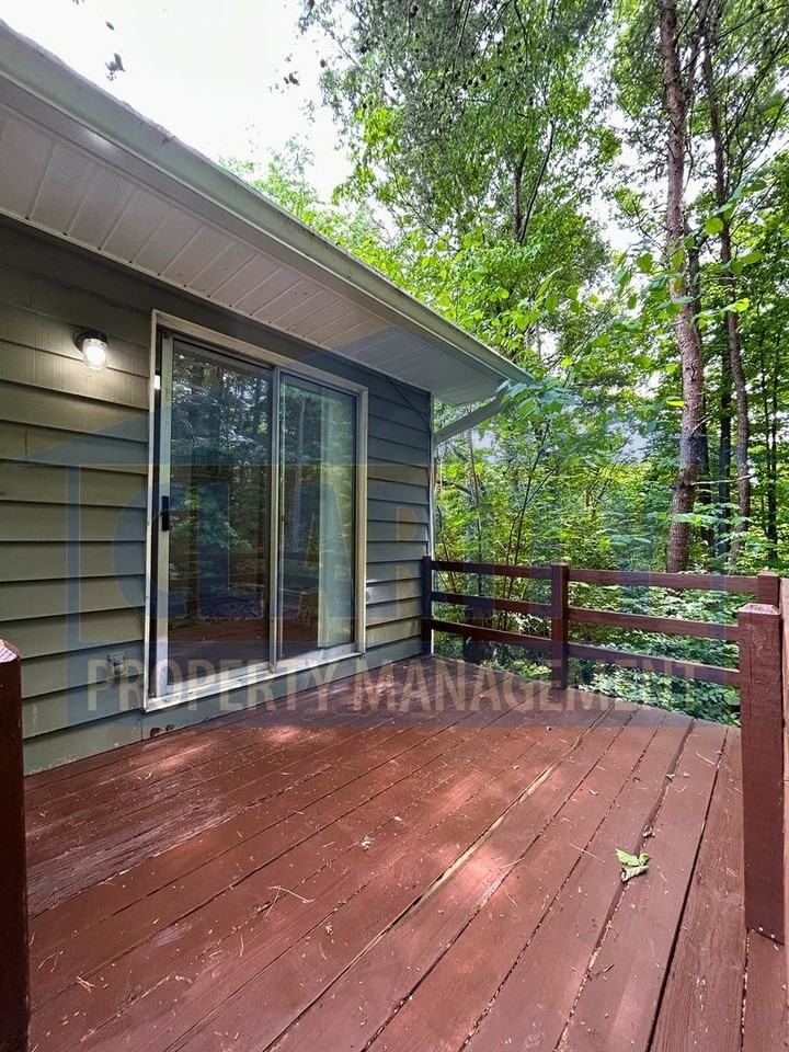 3001 Adkisson Dr - Photo 3 of 38
