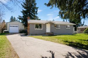 featured image of 1618 E Maple Ave #1