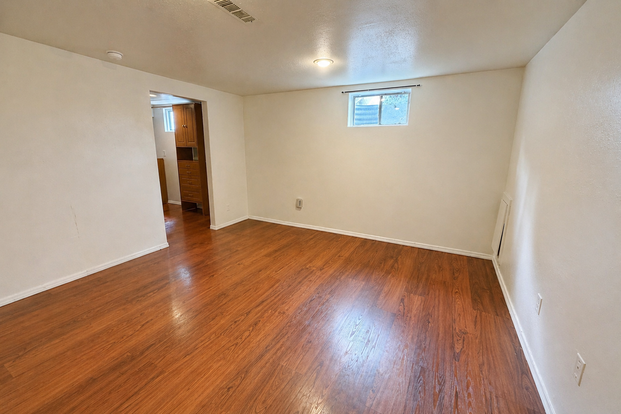 1618 E Maple Ave #1 - Photo 6 of 10