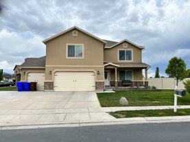 1182 E Searle Ln #1 - Photo 1 of 1