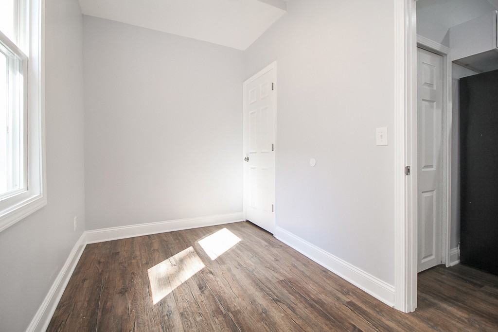 1621 Mentor Ave #2 - Photo 7 of 13
