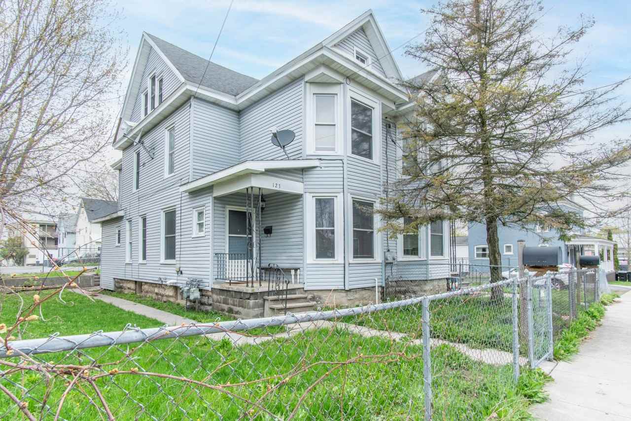 125 State Pl #125 - Photo 4 of 36