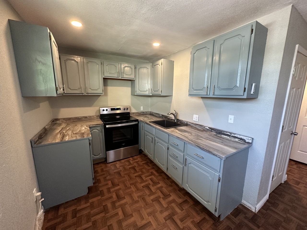 214 Wortham Dr #214 - Photo 2 of 20