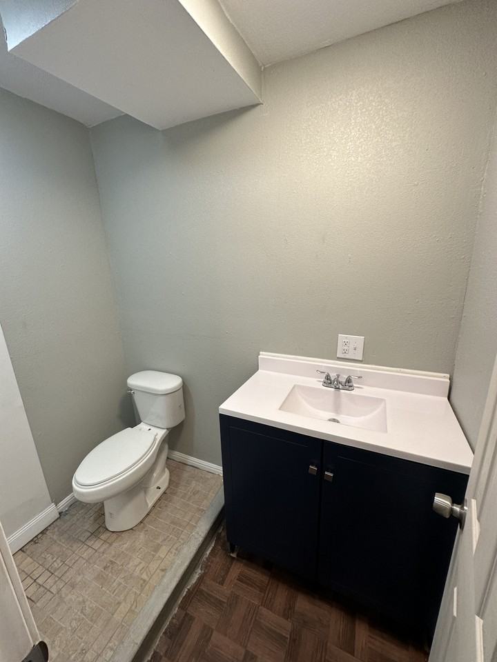 214 Wortham Dr #214 - Photo 6 of 20