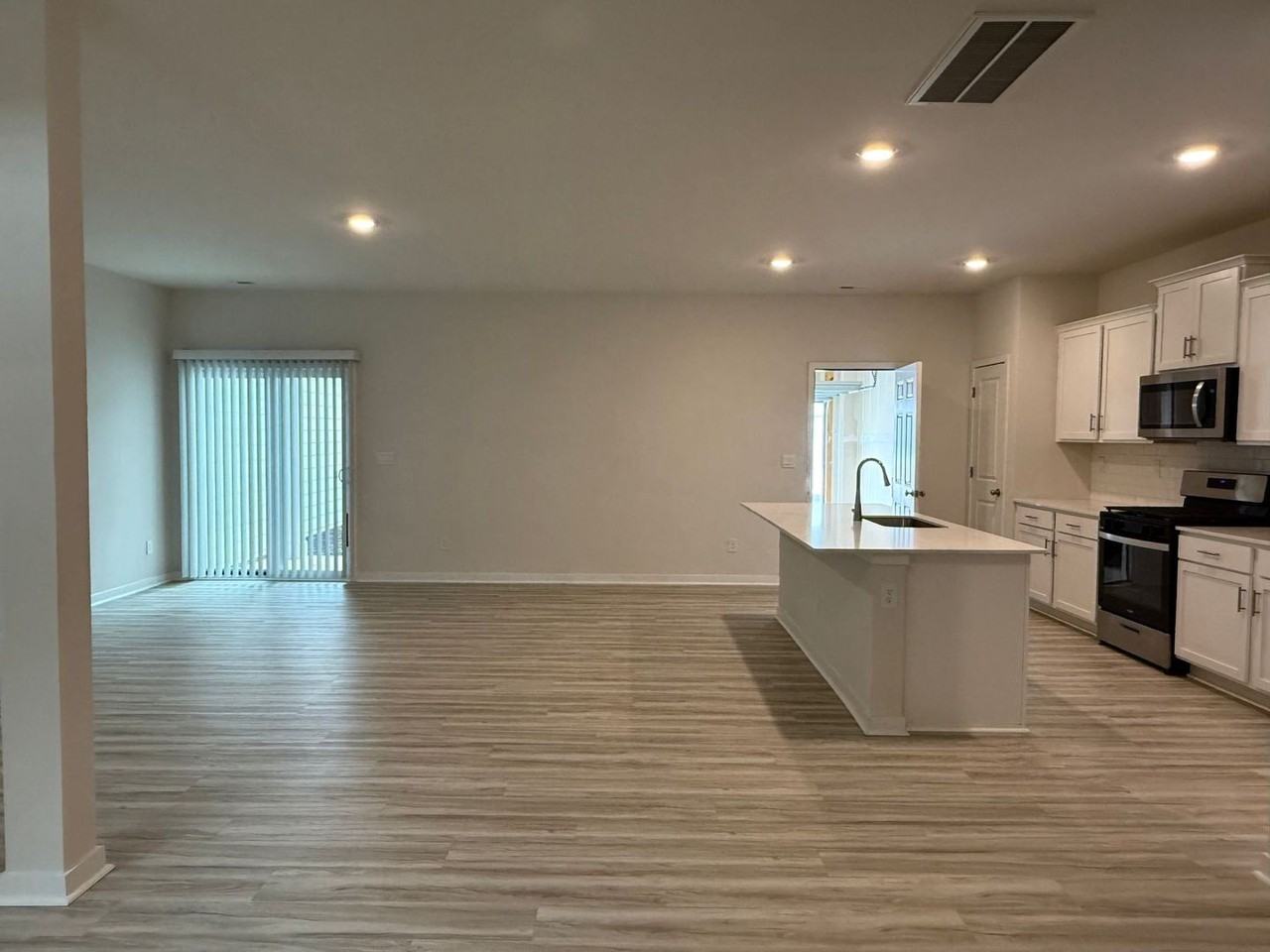 328 Ginsberg Rd - Photo 6 of 30