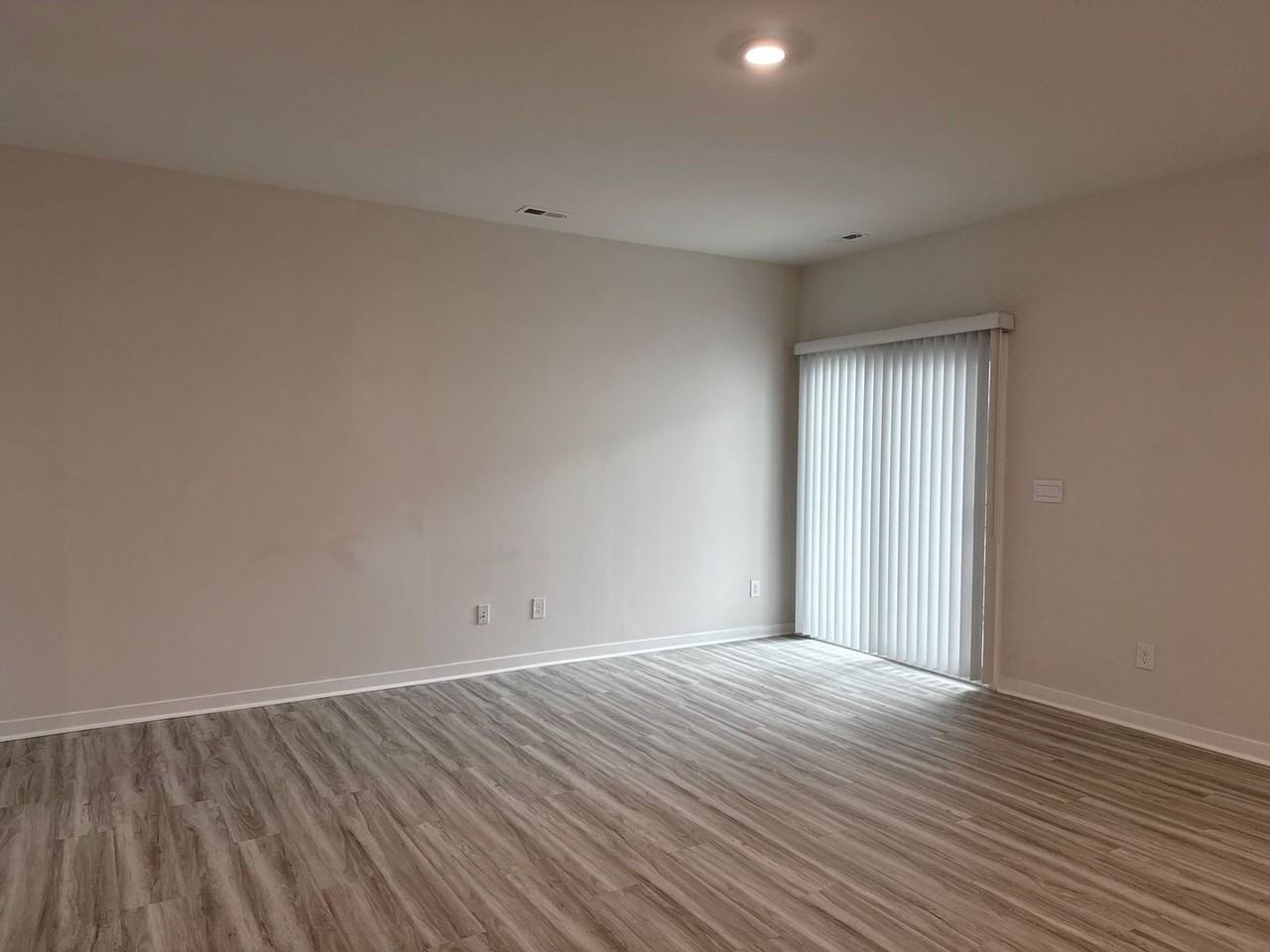 328 Ginsberg Rd - Photo 7 of 30