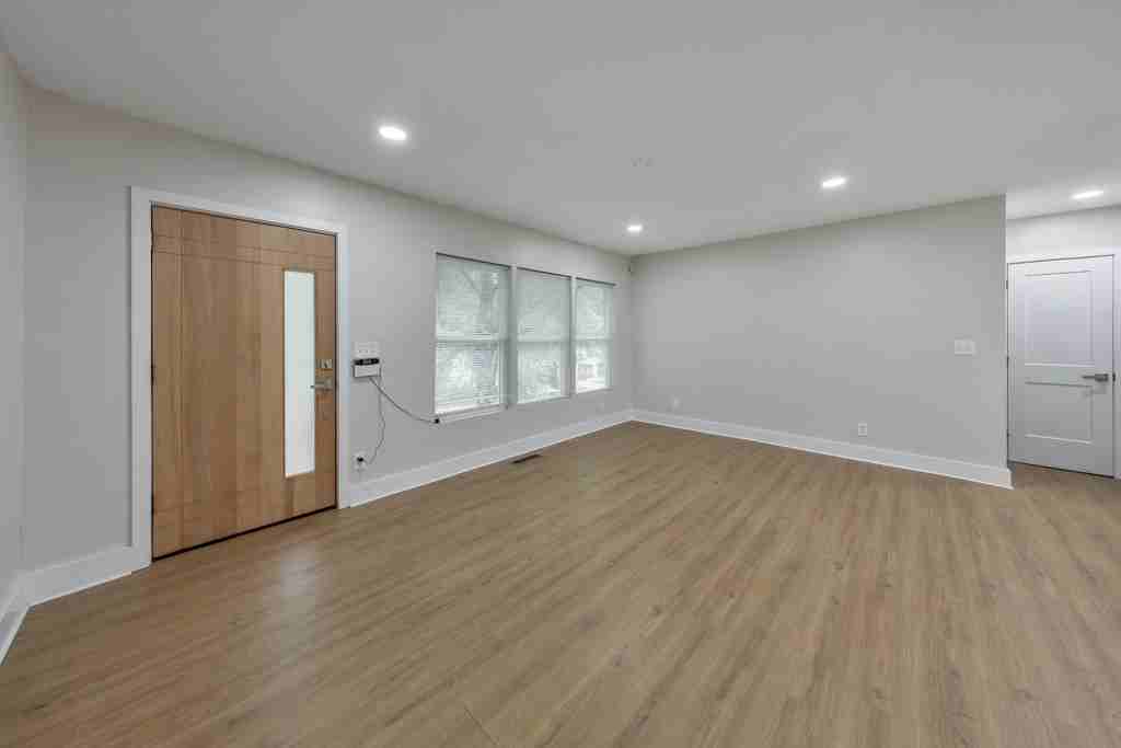 1346 Wichita Dr Sw #1 - Photo 7 of 50