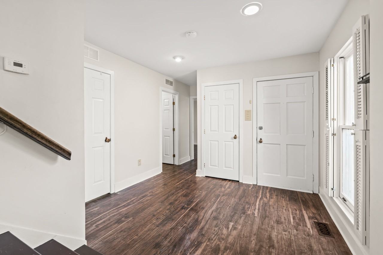 80 Green St #1 - Photo 6 of 26