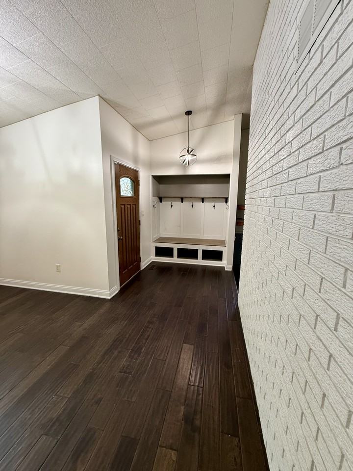 3049 E Stroop Rd #1 - Photo 5 of 22